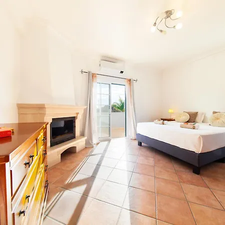 Villa Peace By Algarve Vacation Pêra